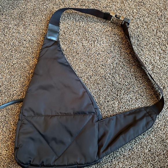 PRADA RE-Nylon & Leather Backpack - Picture 5 of 7